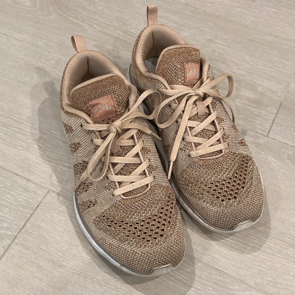 🌊APL TechLoom Pro Women’s Size 10 in Rose Gold Metal🌊 - Picture 5 of 9